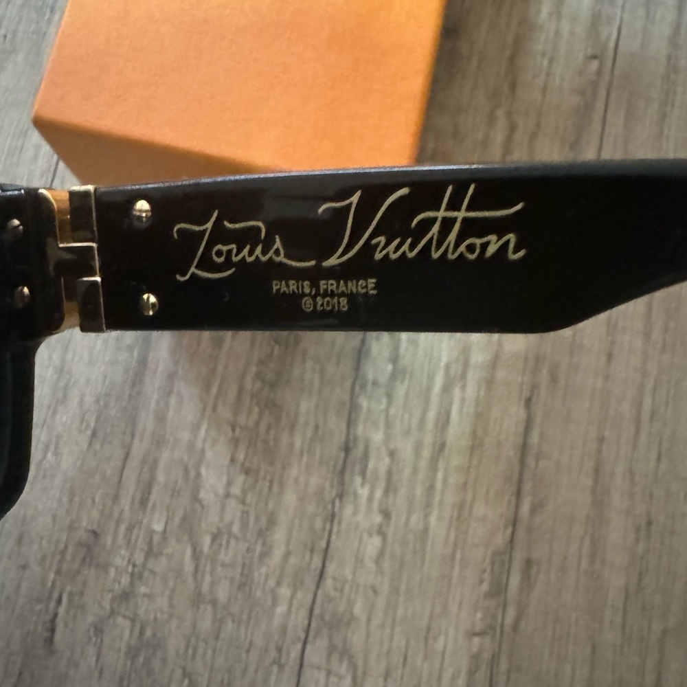 Louis Vuitton Millionaire Sunglasses. Worn once - Picture 4 of 6